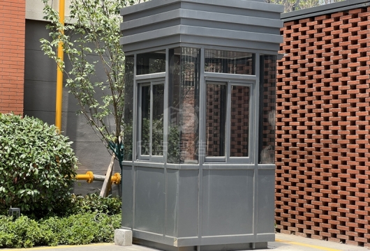 崗?fù)さ幕九渲枚加惺裁矗繉I(yè)廠家來(lái)解答！